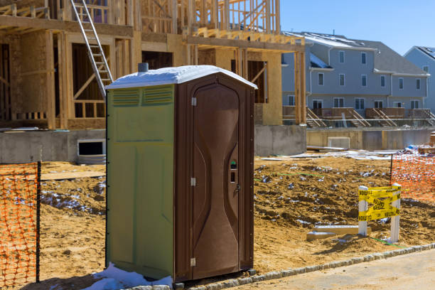 Best Portable bathroom rental  in Bedford Heights, OH